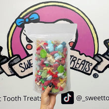 Load image into Gallery viewer, Santas Surprise - 2KG